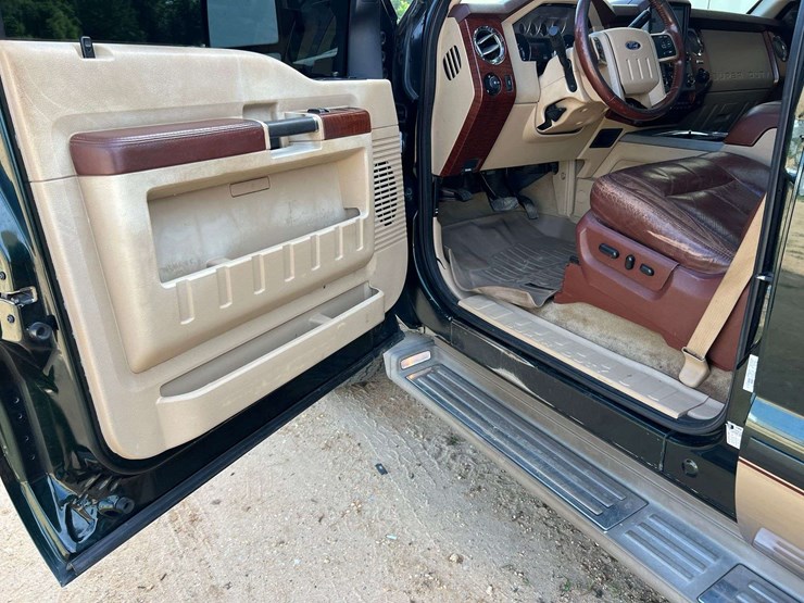ford-f250-king-ranch-image-21
