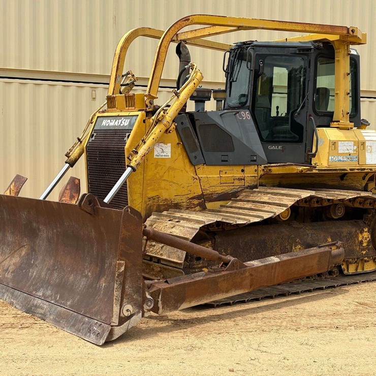 2004 KOMATSU D65PX