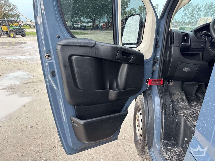 2019-ram-promaster-3500-image-17