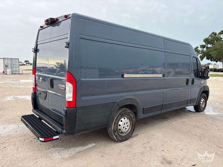 2019-ram-promaster-3500-image-3