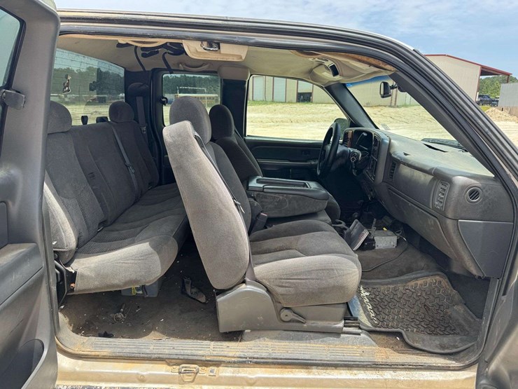 2006-chevrolet-silverado-1500-lt-image-15