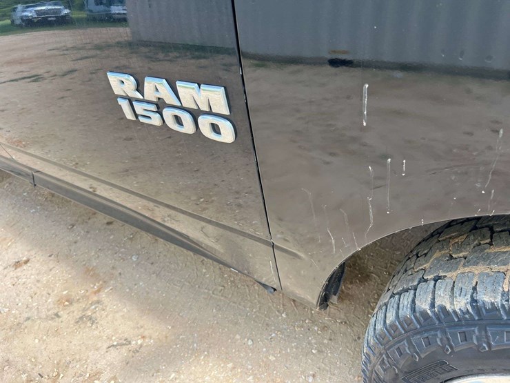 2013-ram-1500-laramie-image-20