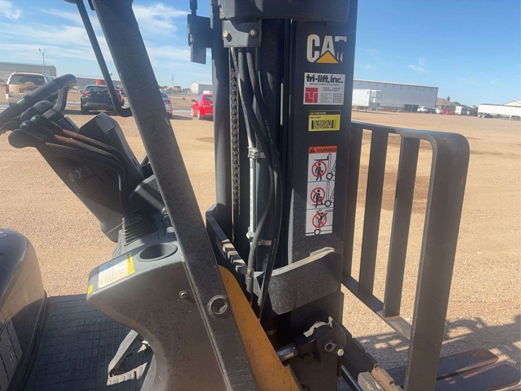 caterpillar-2c6000-image-12