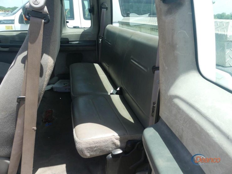 2001-ford-f250-image-8