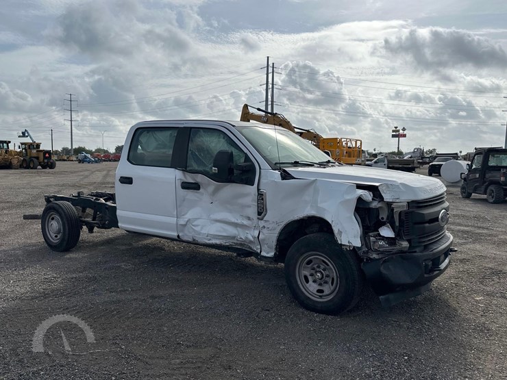 2019-ford-f250-image-2