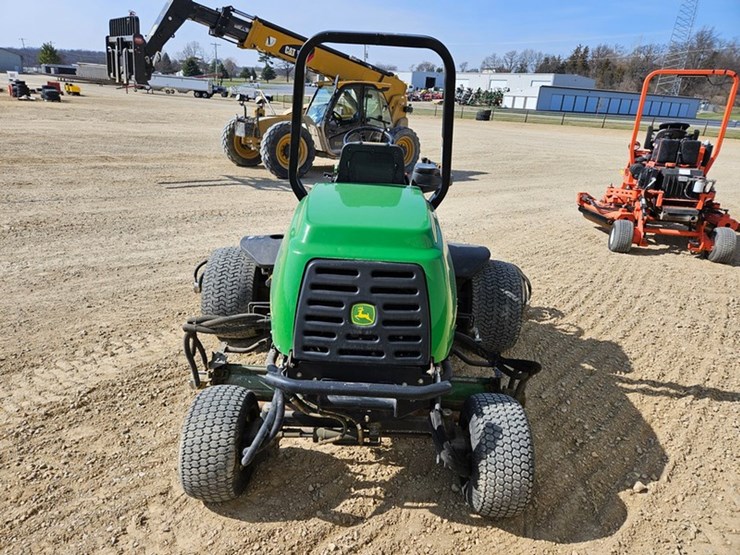 john-deere-3225c-image-5