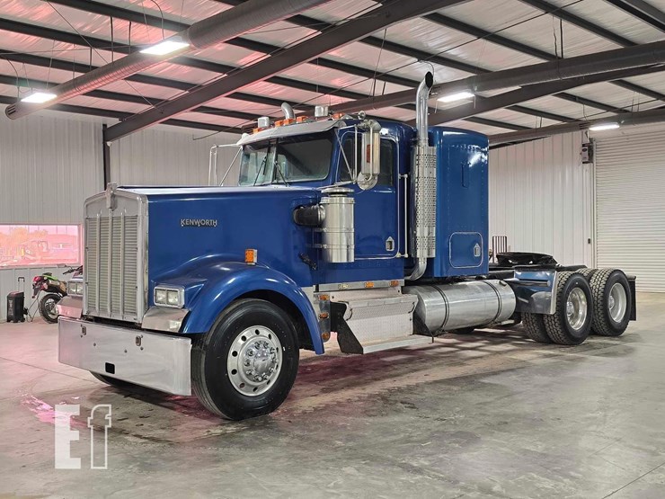 1995-kenworth-w900-image-1