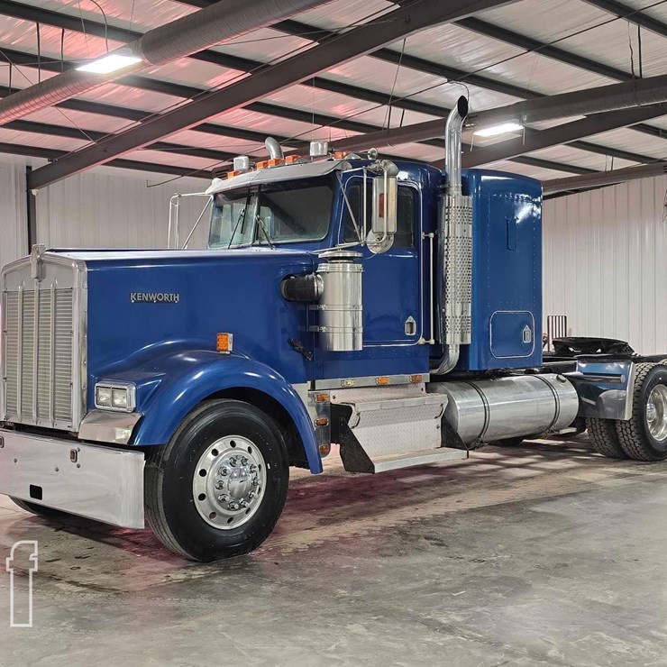 1995 KENWORTH W900