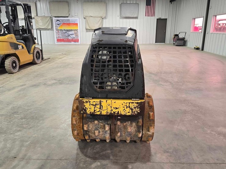 2019-bomag-bmp8500-image-7