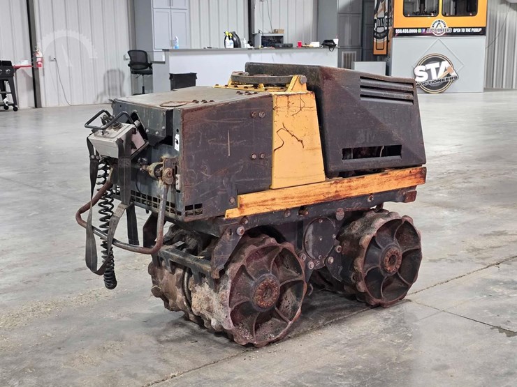 1998-bomag-bmp851-image-3