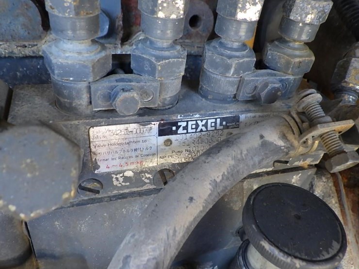 mitsubishi-mg130-motor-grader-image-30