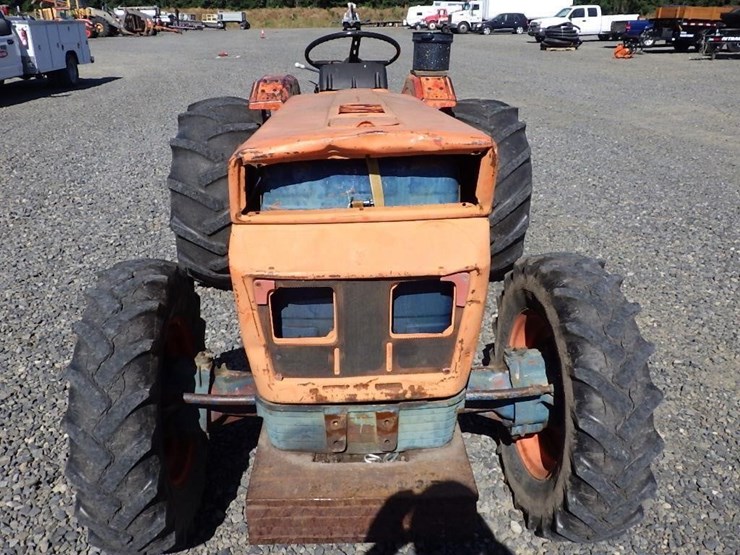same-tractor-image-2