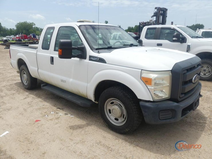 2015-ford-f250-image-1