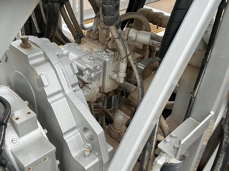 2012-cummins-qsx15-image-11