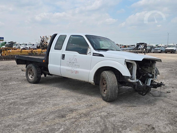 2011-ford-f250-sd-image-2