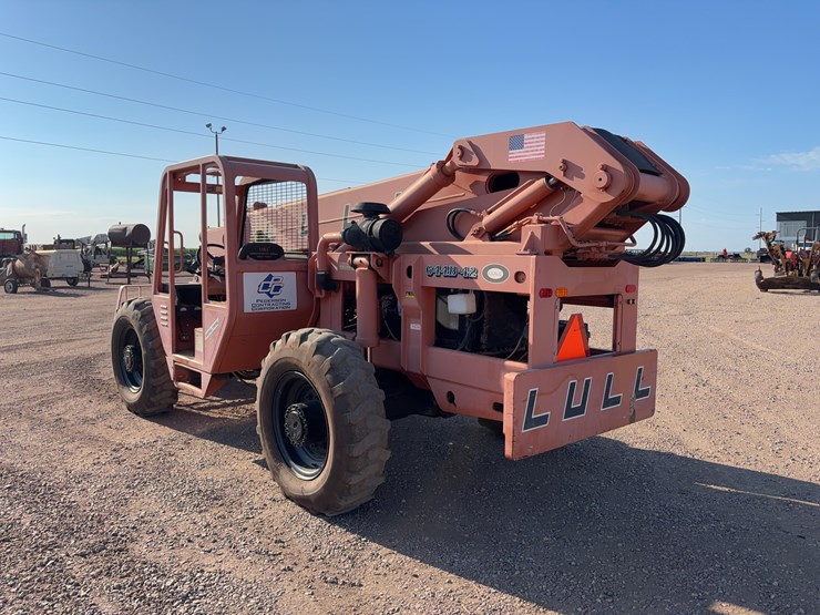 lull-international-644b-42-telehandler-image-6