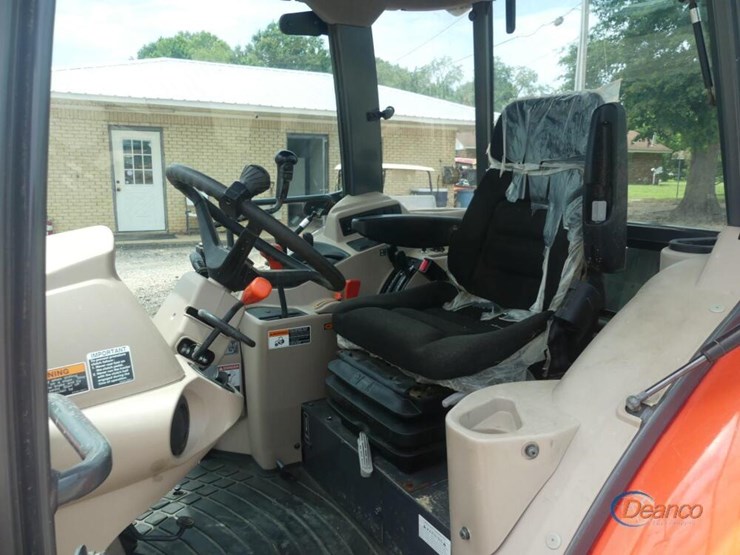 kubota-m7060d-image-12