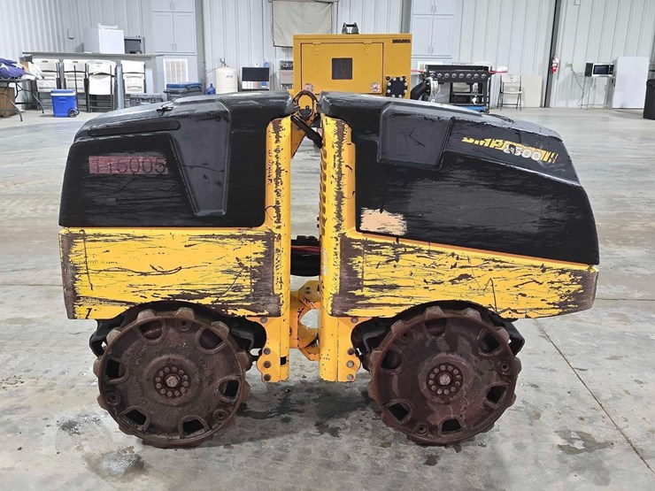 2019-bomag-bmp8500-image-6