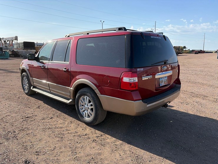 2013-ford-expedition-image-4