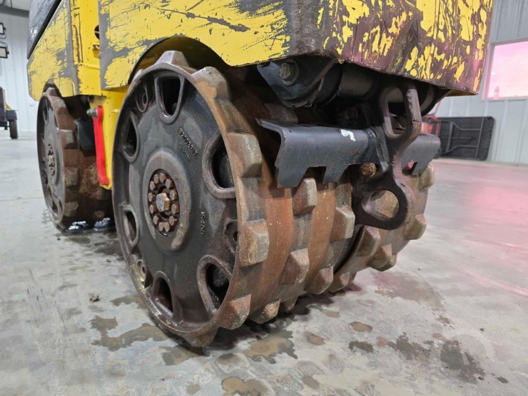 2019-bomag-bmp8500-image-19