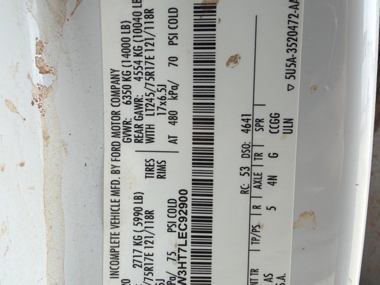 2020-ford-f350-image-11