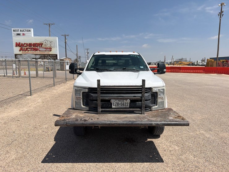 2019-ford-f350-image-2