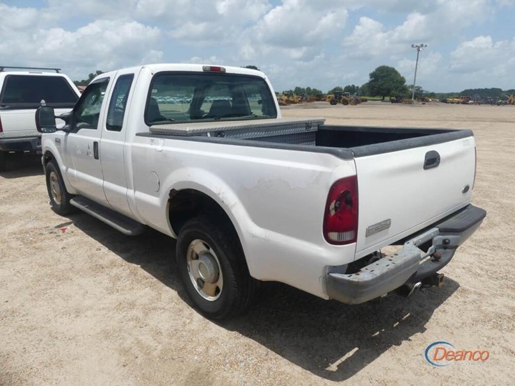2005-ford-f250-image-3