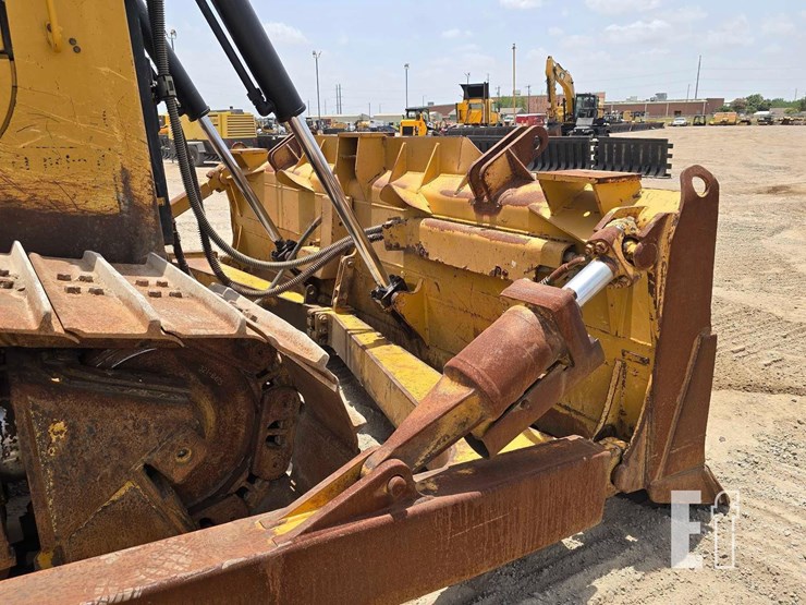 2018-caterpillar-d6t-lgp-image-11