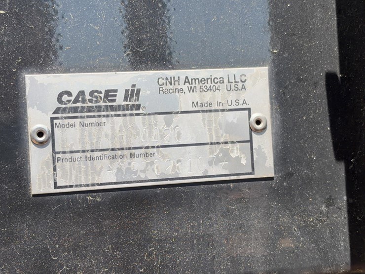 2009-case-ih-4420-self-propelled-sprayer-image-2
