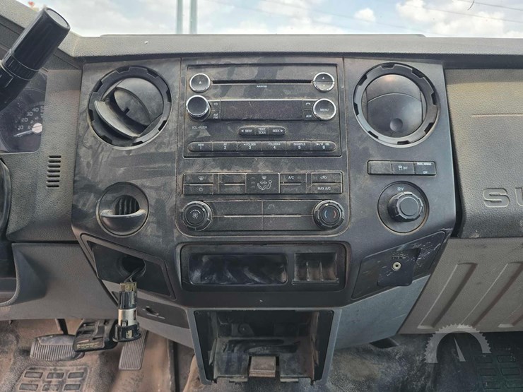 2011-ford-f250-sd-image-13