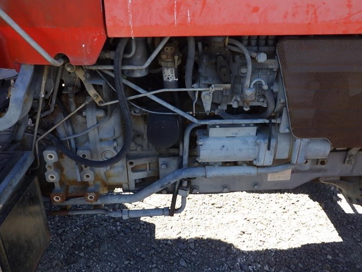 kubota-m900-tractor-image-15