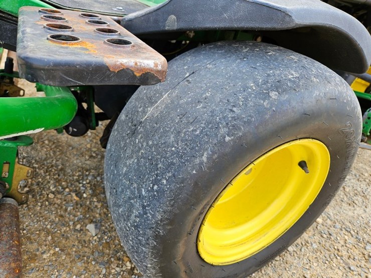 john-deere-2500e-image-13