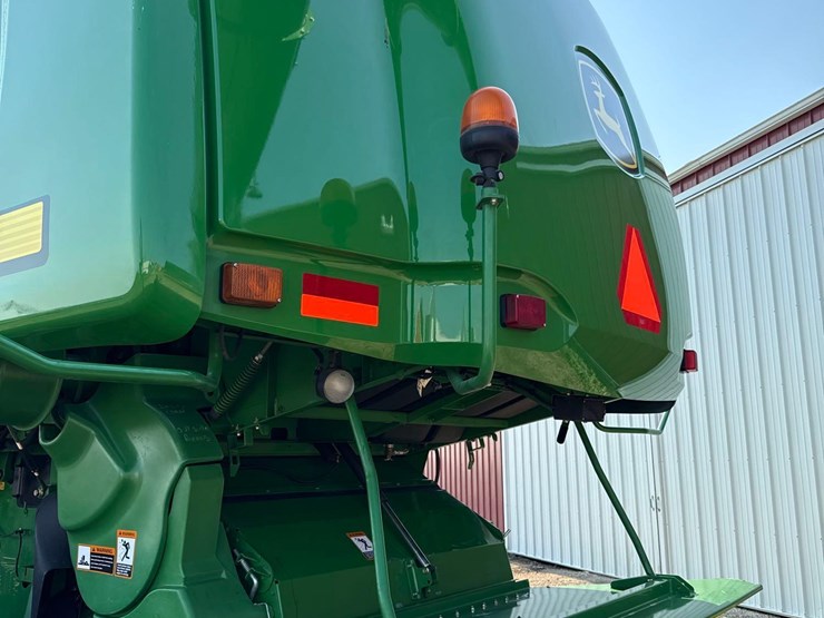 2011-john-deere-9770-sts-image-89