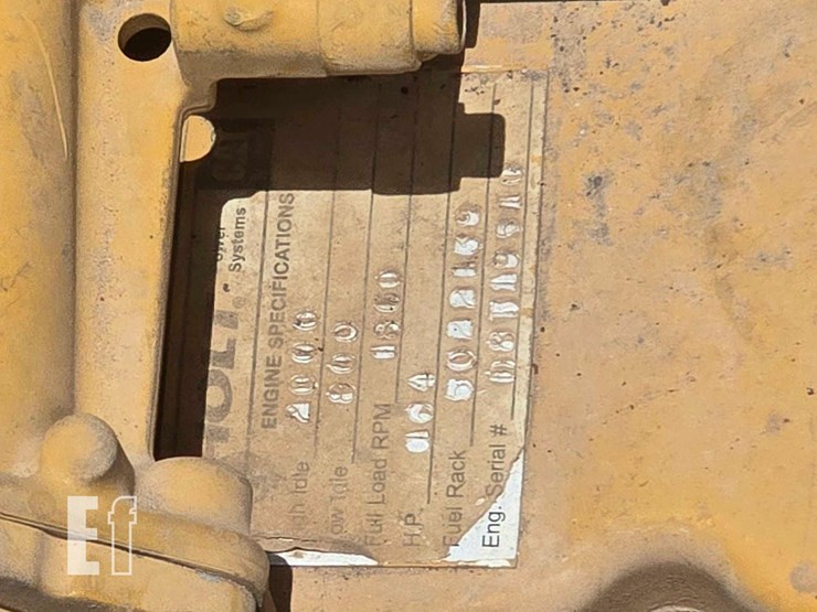 2017-caterpillar-323fl-image-28