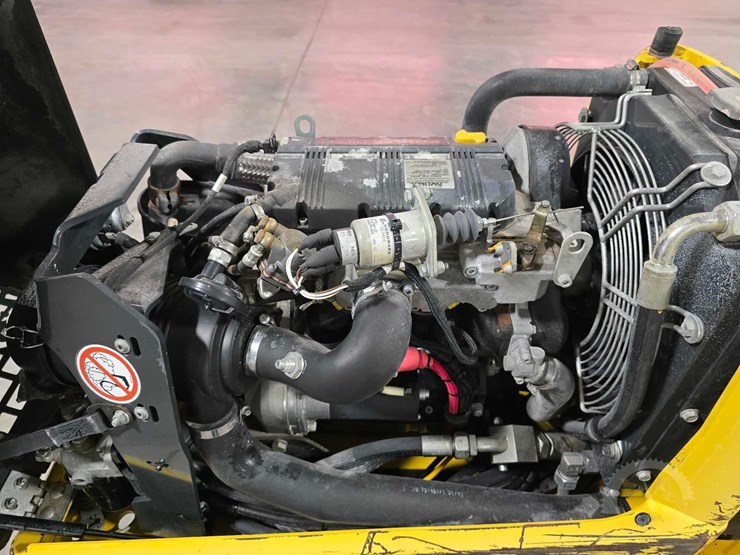 2019-bomag-bmp8500-image-11