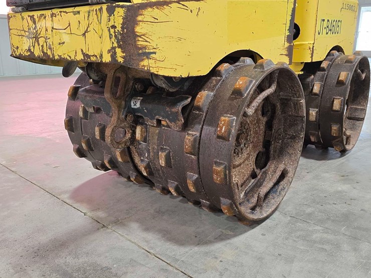 2019-bomag-bmp8500-image-9