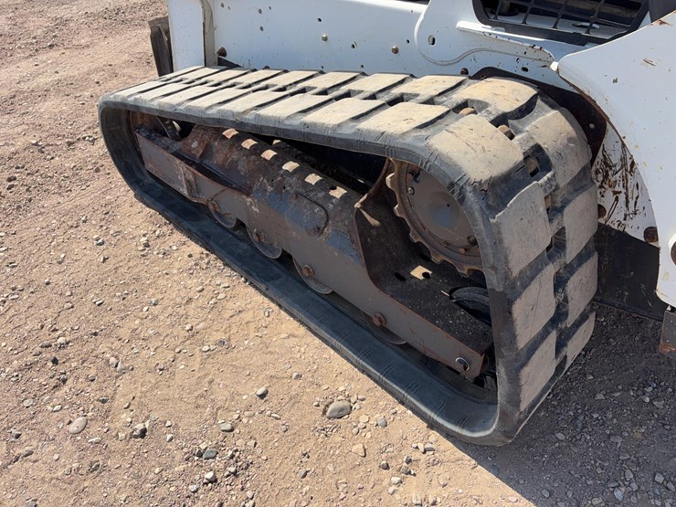 2017-bobcat-t650-image-10
