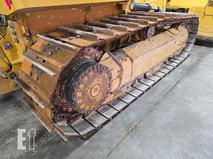 2022-caterpillar-d3-image-40
