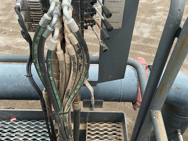 2012-cummins-qsx15-image-15