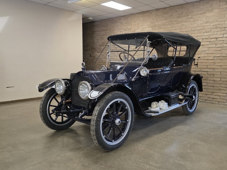 1913-cadillac-model-30-touring-car-image-3