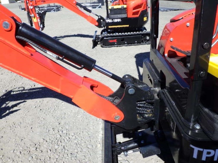 2026-tpm-tpm-18hh-hydraulic-excavator-image-8