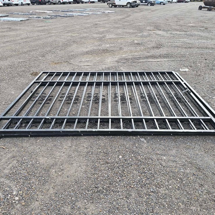 20 FOOT BI-PARTING WROUGHT IRON GATE