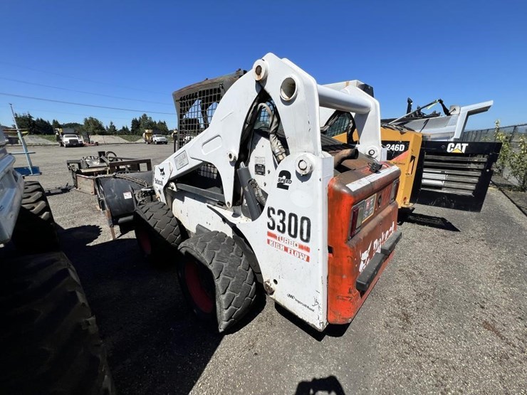 2006-bobcat-s300-image-3