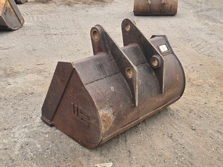 caterpillar-420-image-4