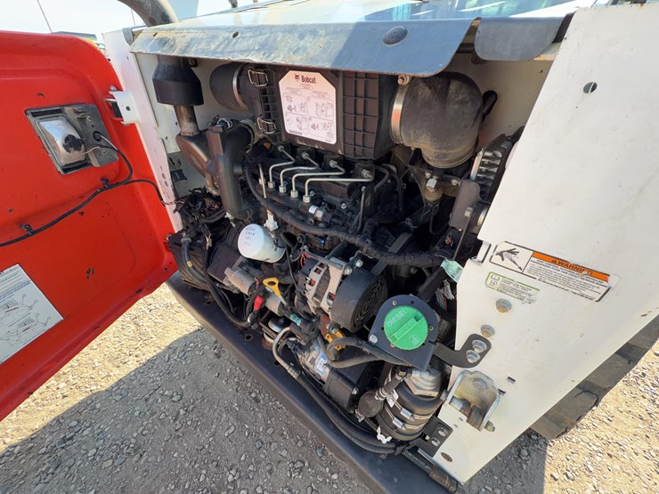 2017-bobcat-t650-image-21