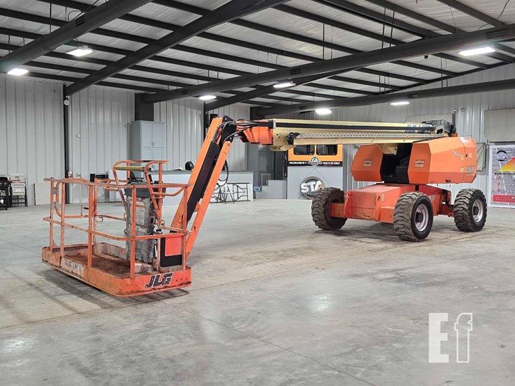 2008-jlg-660sj-image-1