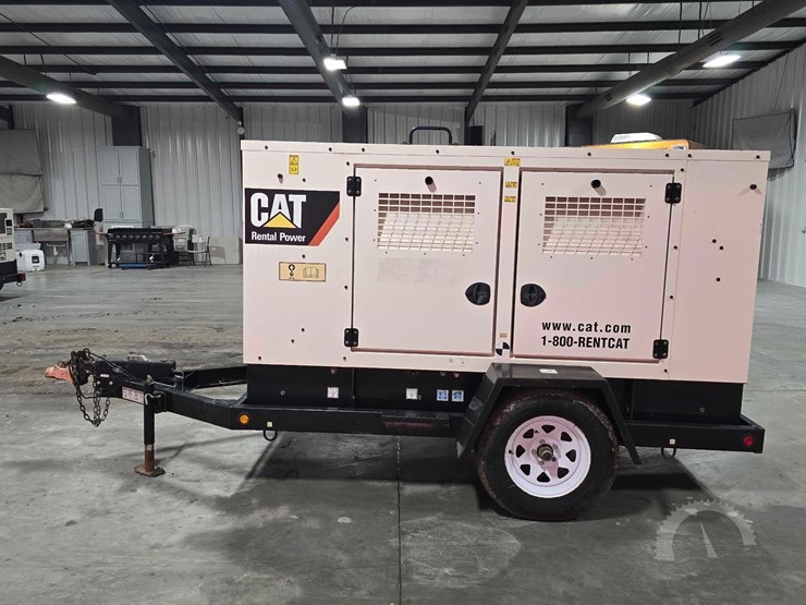 caterpillar-xq60-image-5