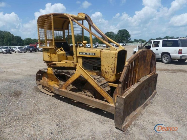 deere-450c-image-1