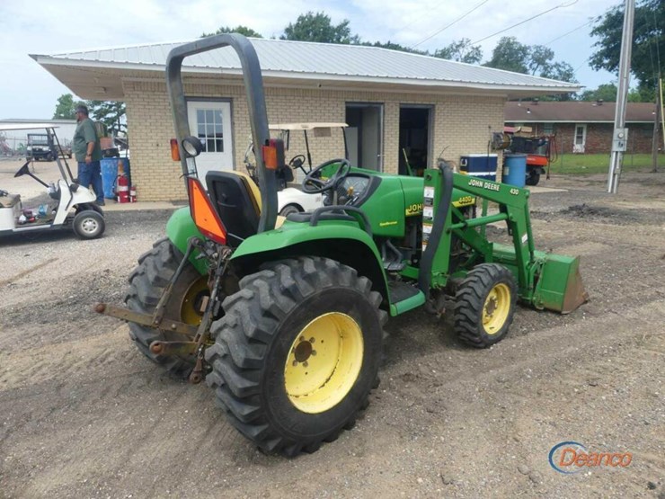 john-deere-4400-image-2