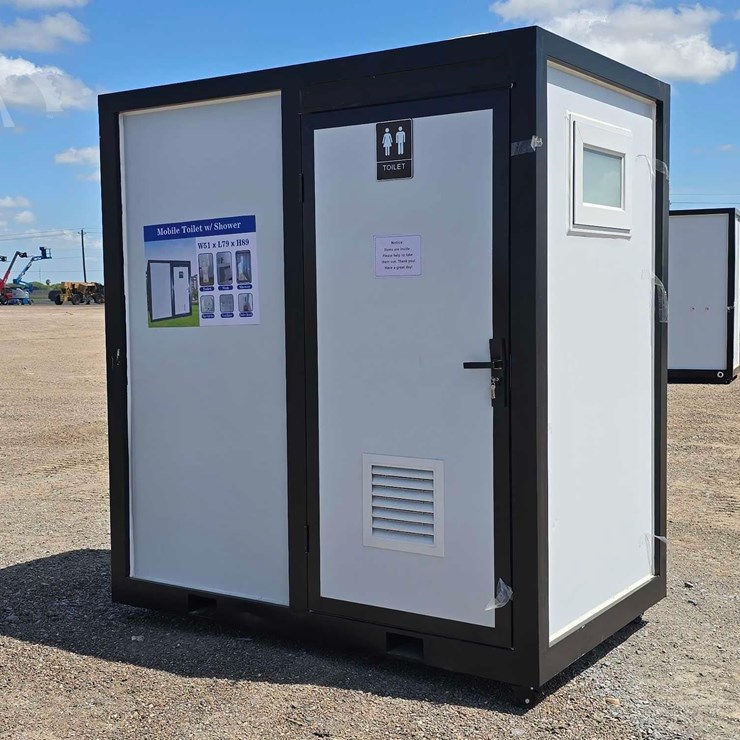 MOBILE TOILET WITH SHOWER
